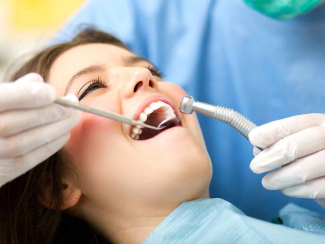 https://happyteethclinic.pk/wp-content/uploads/2020/01/post_10-640x480.jpg
